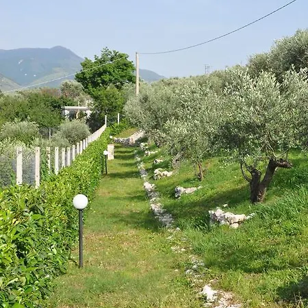 Casa Vacanze Uliveto * Tufino