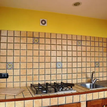 Casa Vacanze Uliveto Tufino