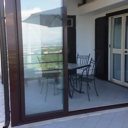 Casa Vacanze Uliveto Holiday home Tufino