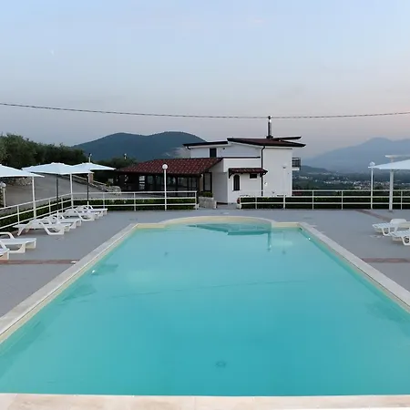 Casa vacanze Casa Vacanze Uliveto Tufino